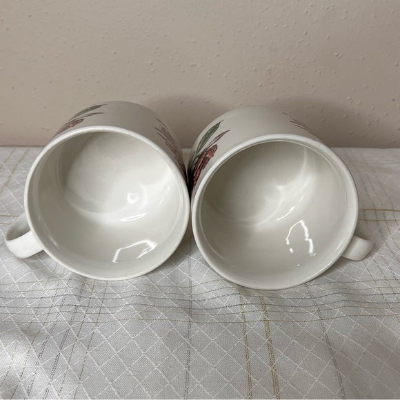 Tabletop unlimited Botanical Gardens Magnolia Floral Ceramic Mugs Set - Picture 4 of 7